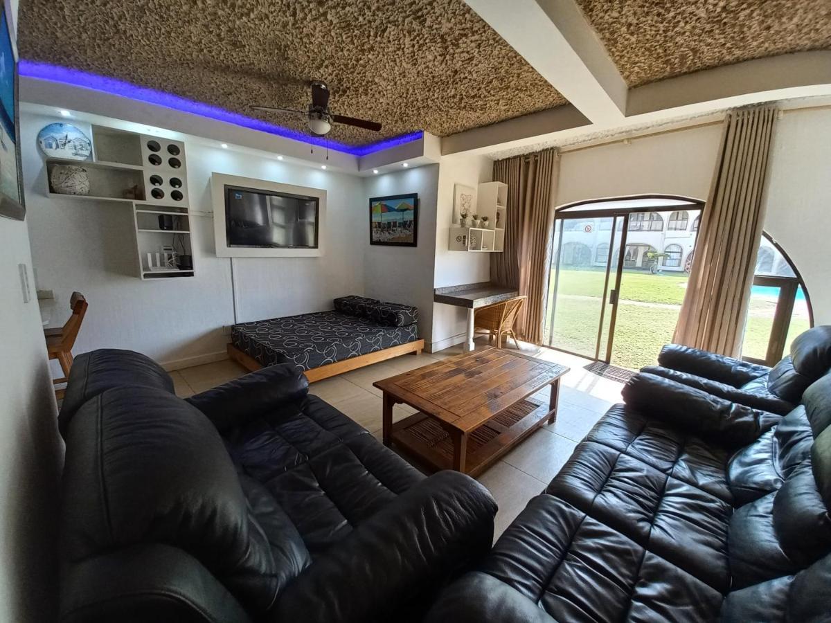 Cabanas Del Mar Amanzimtoti Εξωτερικό φωτογραφία