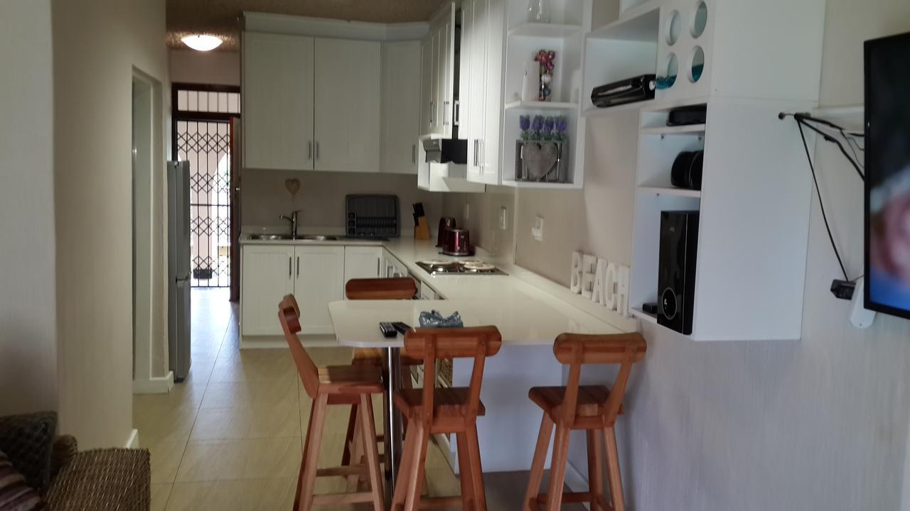 Cabanas Del Mar Amanzimtoti Εξωτερικό φωτογραφία