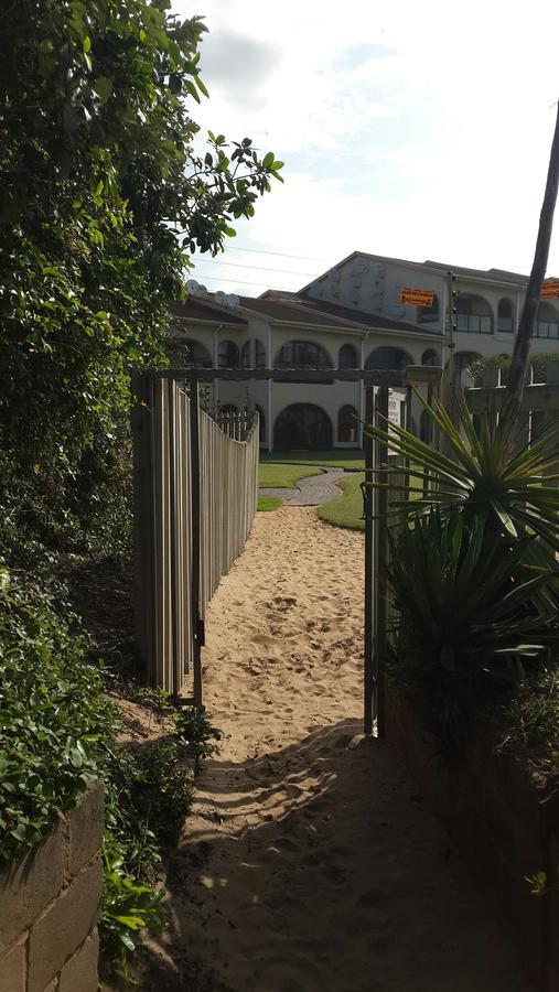 Cabanas Del Mar Amanzimtoti Εξωτερικό φωτογραφία
